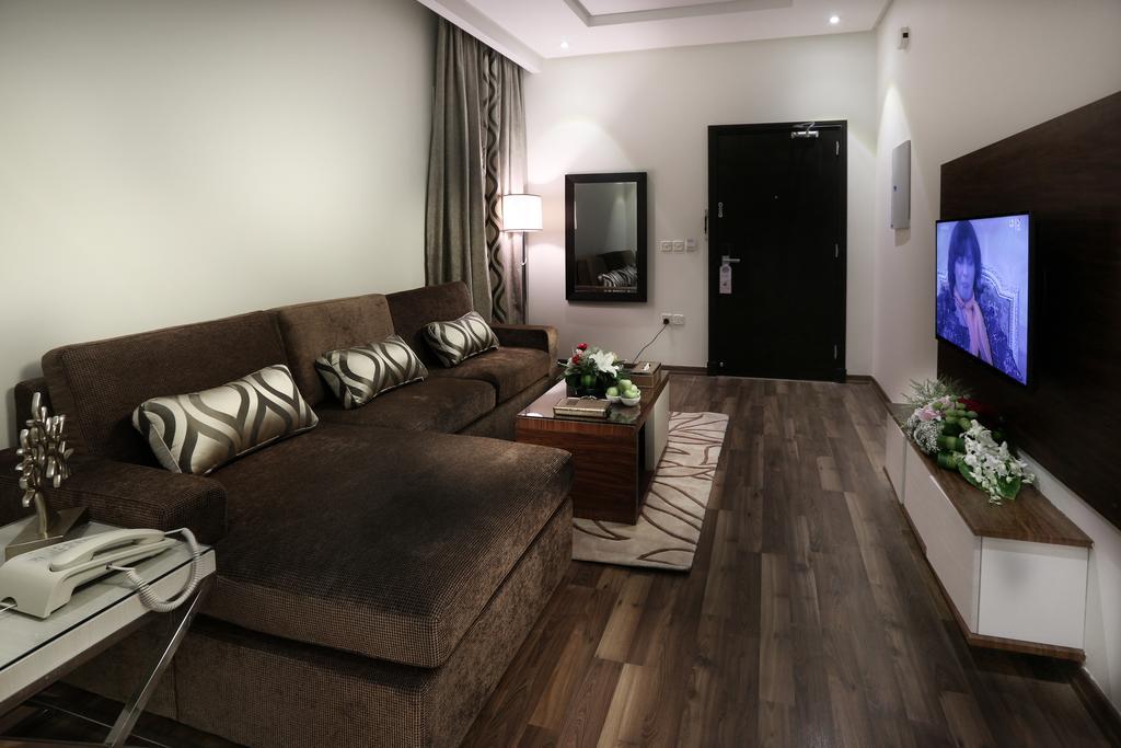 ריאד Duset Hotel Suites חדר תמונה